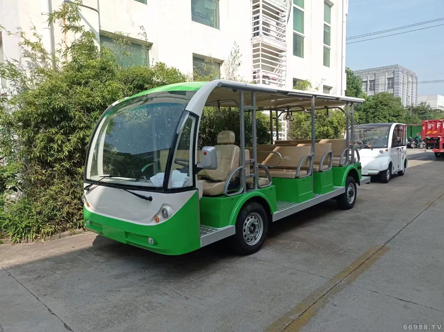 多座電動觀光游覽車，優(yōu)力德23座電瓶觀光車價格